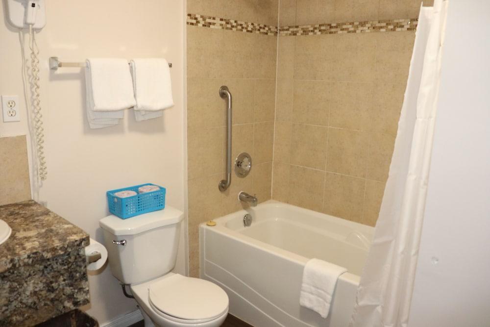 Hotel Falls By The Falls 3*